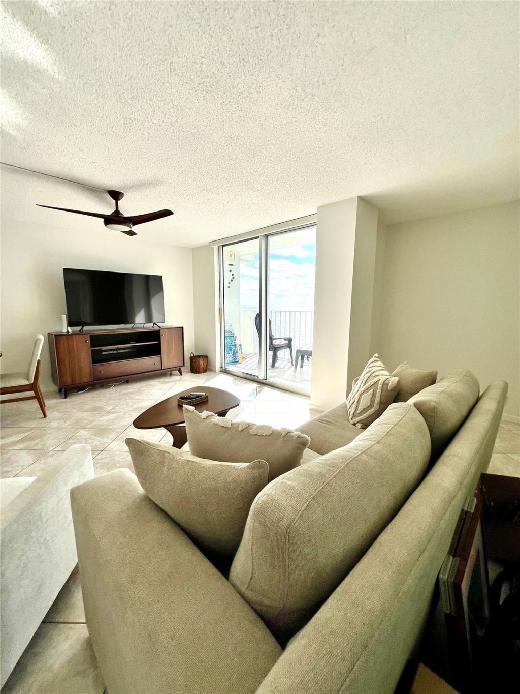 111 Briny Avenue, Unit 1908, Pompano Beach, FL 33062 Photo