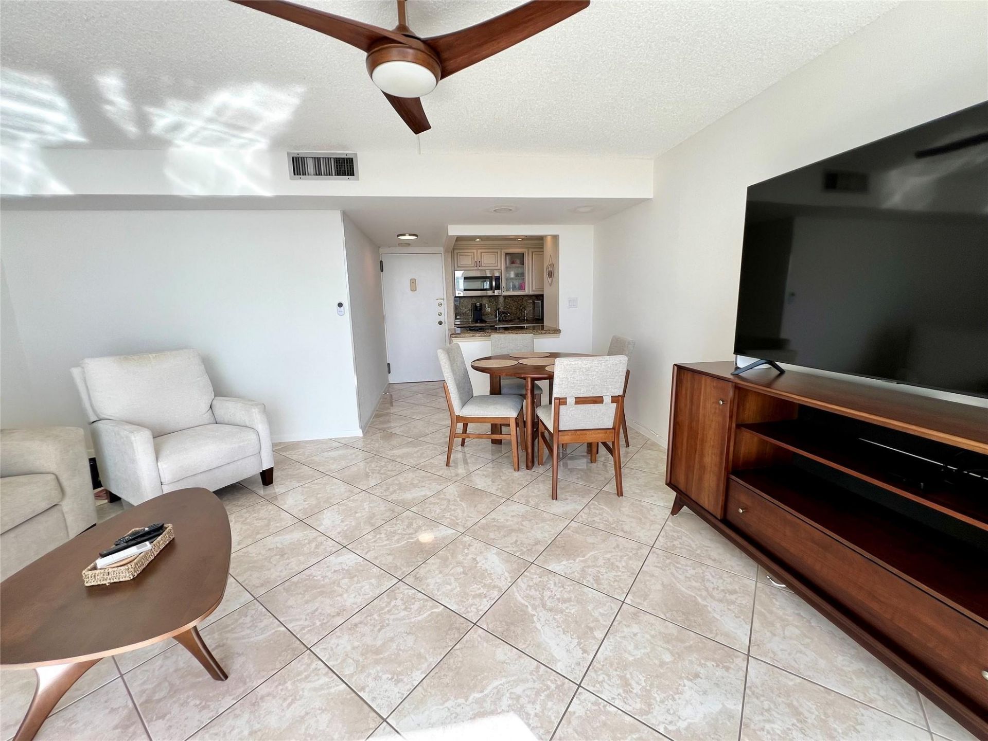 111 Briny Avenue, Unit 1908, Pompano Beach, FL 33062 Photo