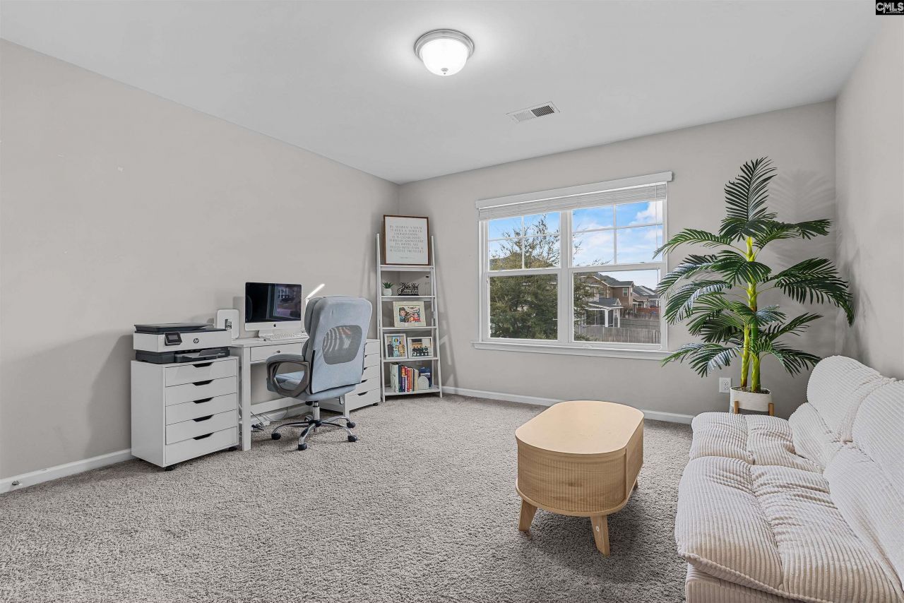 260 Liberty Ridge Drive Photo 18