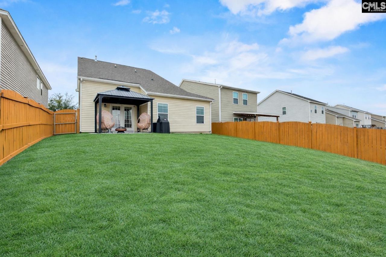 260 Liberty Ridge Drive Photo 23