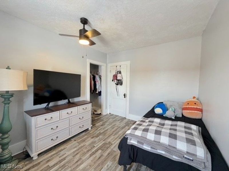 335 Packer Street, Uhrichsville, OH 44683 Photo 11