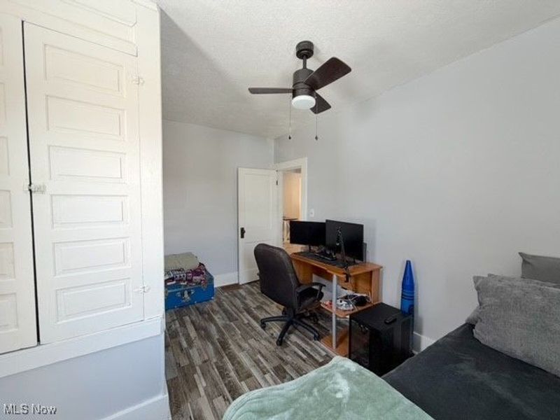 335 Packer Street, Uhrichsville, OH 44683 Photo 17