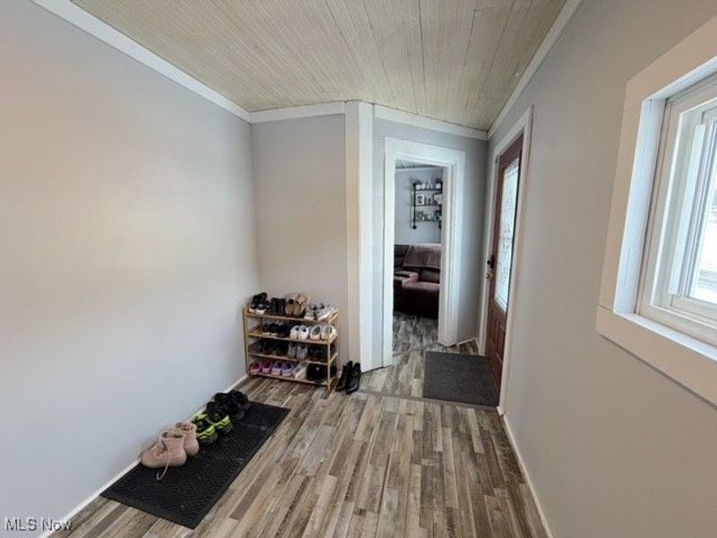 335 Packer Street, Uhrichsville, OH 44683 Photo 18