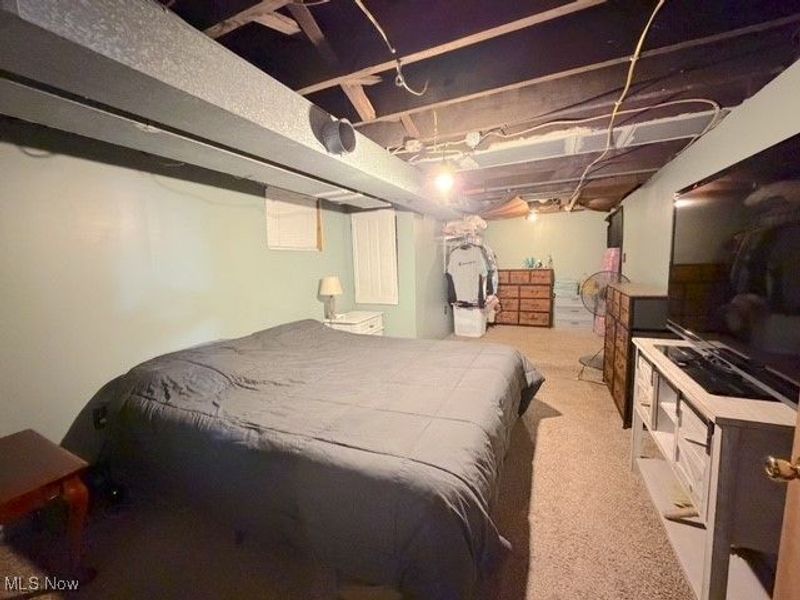 335 Packer Street, Uhrichsville, OH 44683 Photo 23