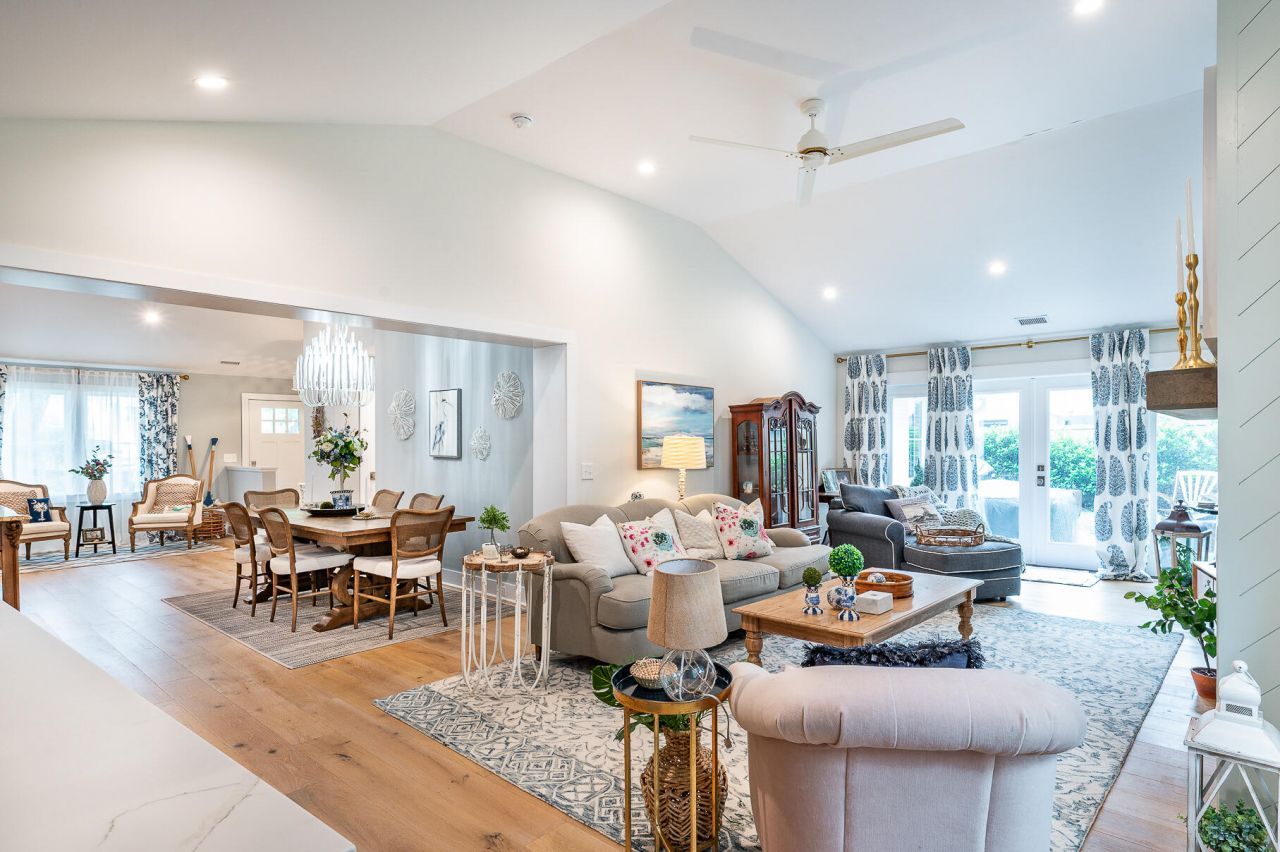 761 Atlantic Street Photo 16