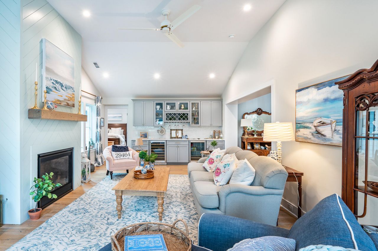 761 Atlantic Street Photo 19