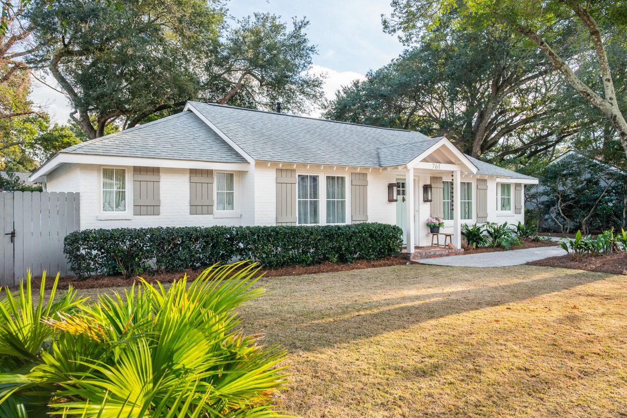 761 Atlantic Street Photo 2