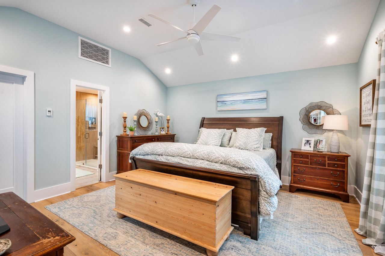 761 Atlantic Street Photo 21