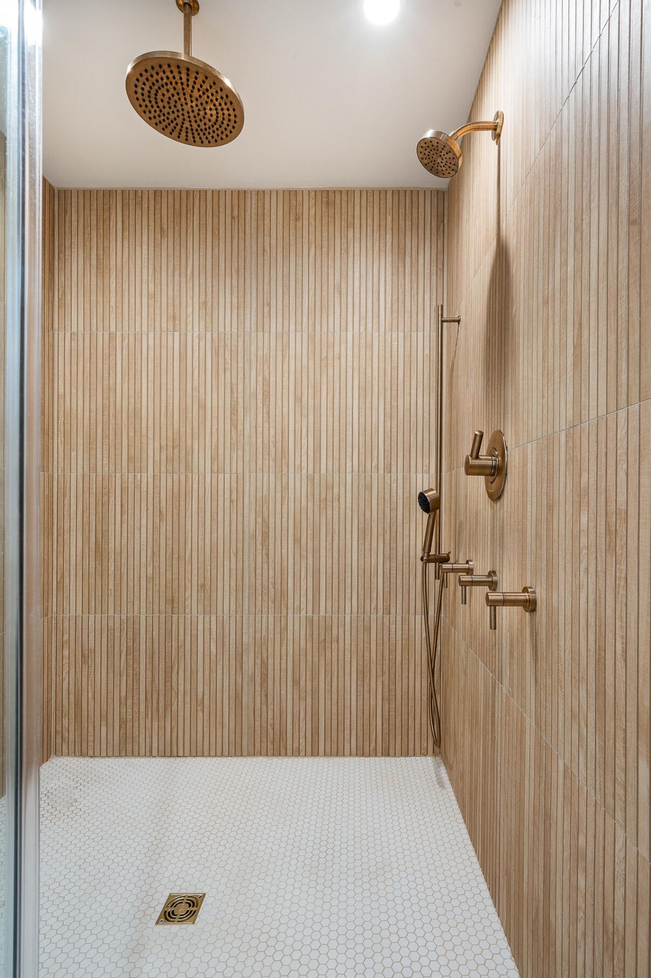 761 Atlantic Street Photo 25