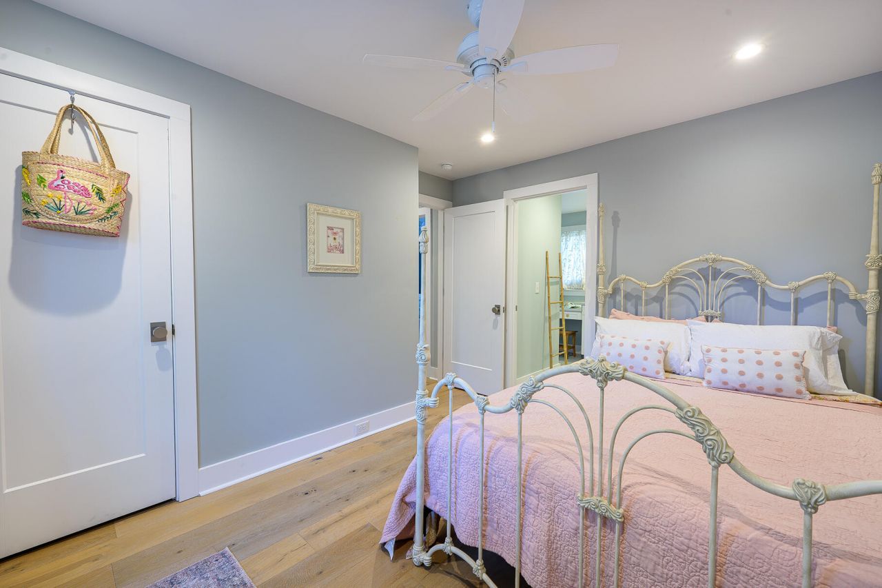 761 Atlantic Street Photo 34