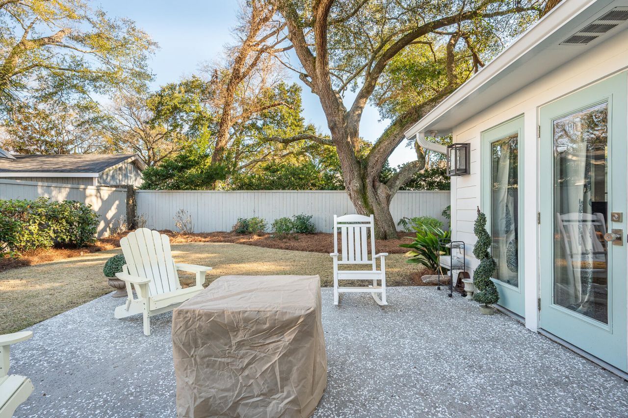 761 Atlantic Street Photo 40