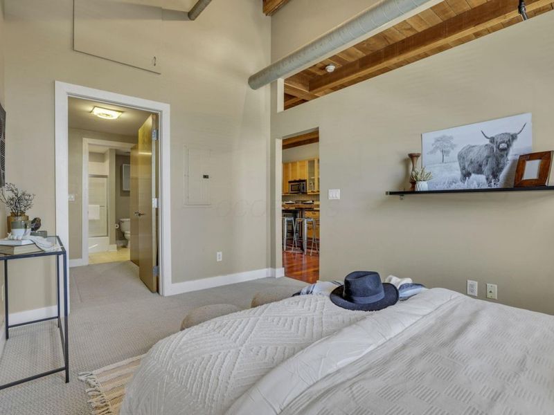 150 E Main Street, Unit 605, Columbus, OH 43215 Photo 13