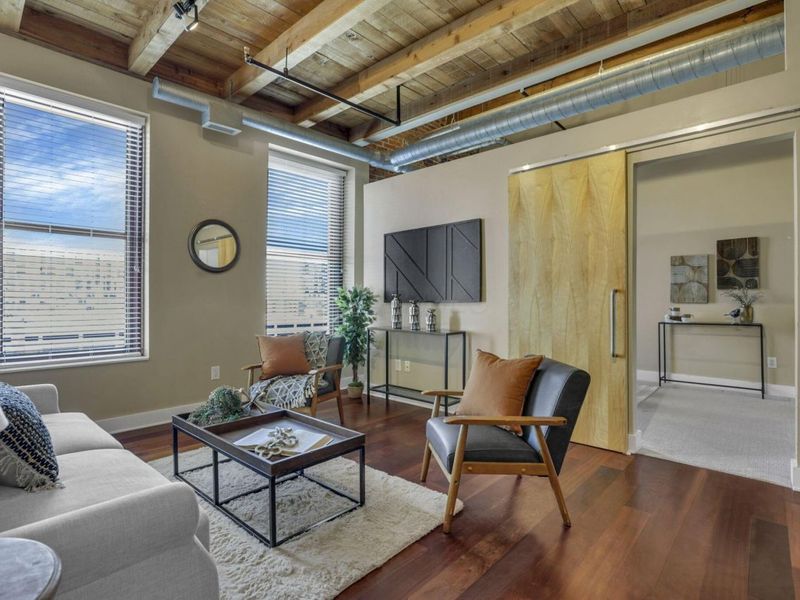 150 E Main Street, Unit 605, Columbus, OH 43215 Photo 9