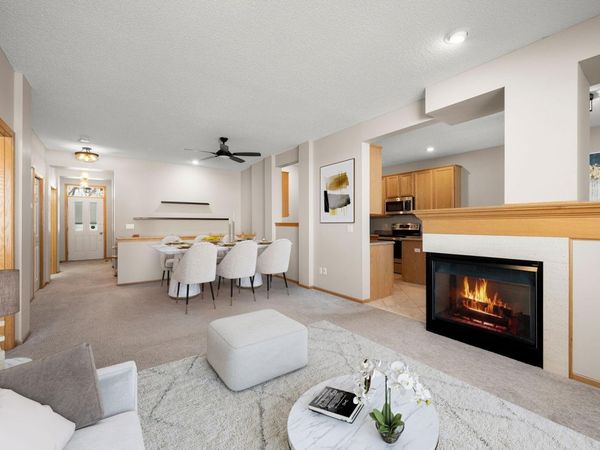 17862 38th Avenue N, Plymouth, MN 55446