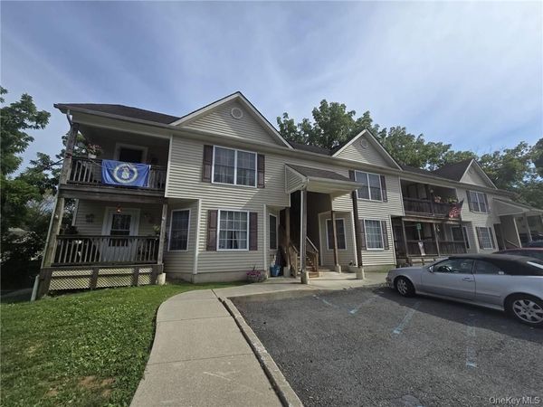 105 N Montgomery Street, B3 Unit 4, Walden, NY 12586