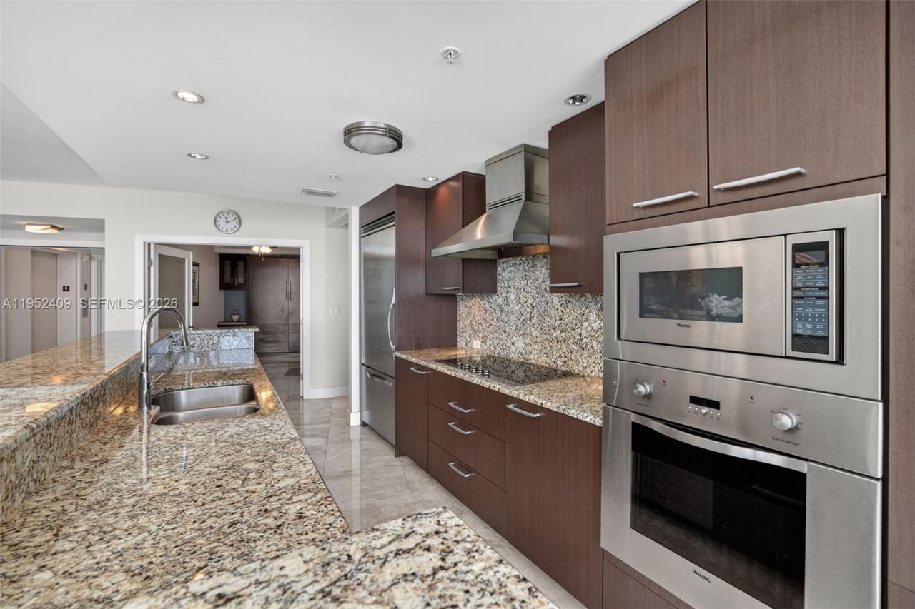 1 N Ocean Blvd , Unit 806, Pompano Beach, FL 33062 Photo