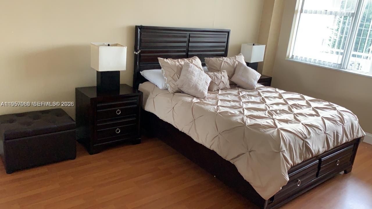 3180 S Ocean Dr, Unit 318, Hallandale Beach, FL 33009 Photo
