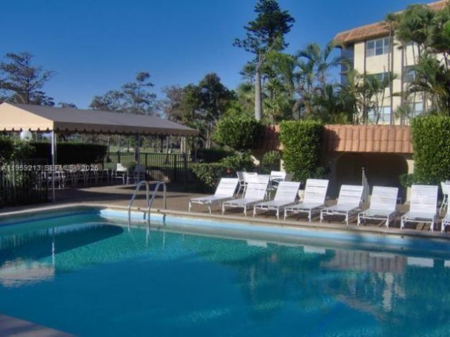 6300 S Falls Cir Dr, Unit 106, Lauderhill, FL 33319 Photo