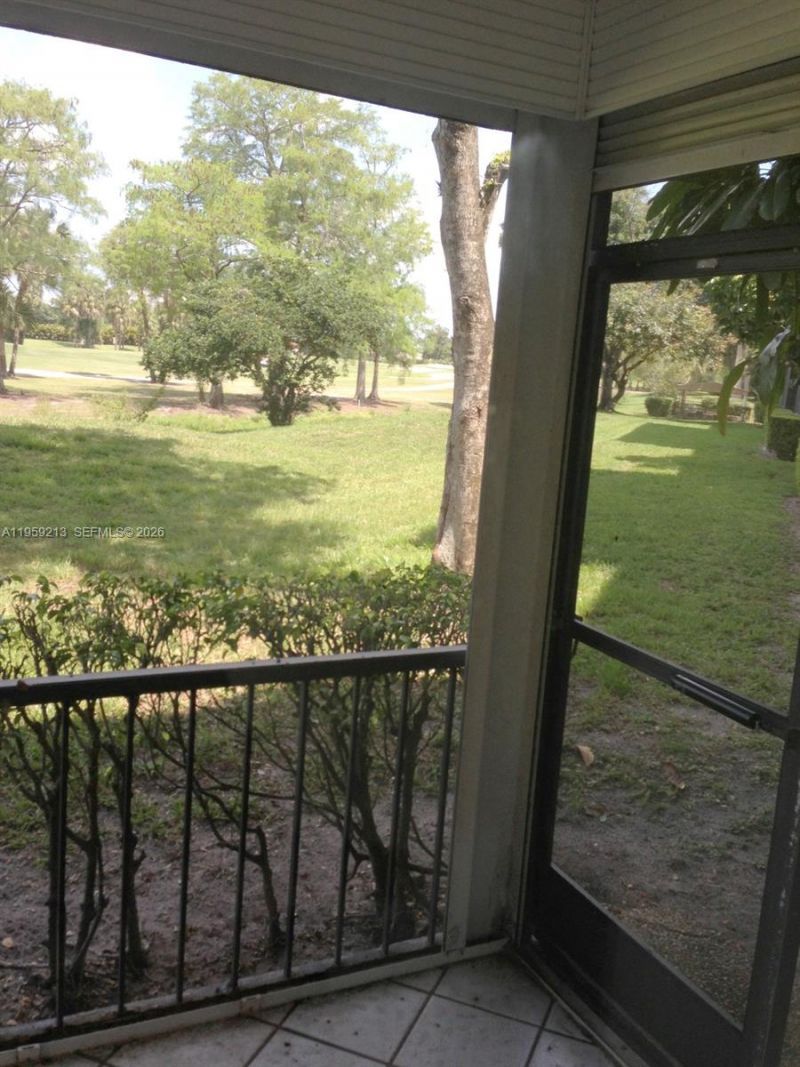 6300 S Falls Cir Dr, Unit 106, Lauderhill, FL 33319 Photo