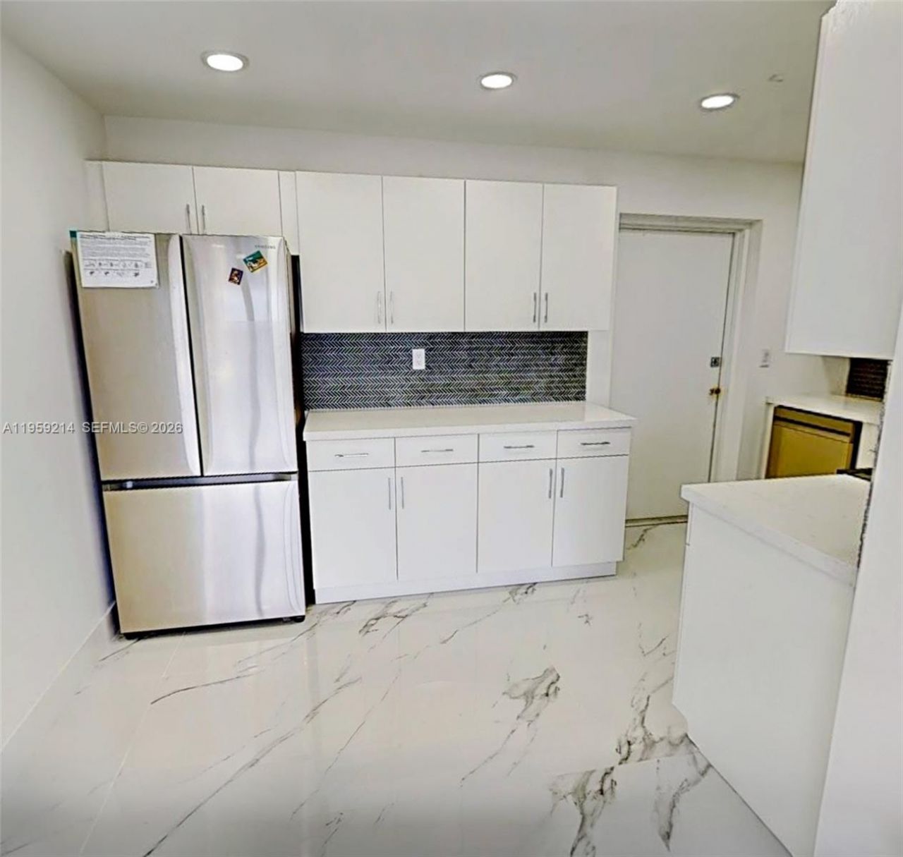 16850 S Glades Dr, Unit 4J, North Miami Beach, FL 33162 Photo