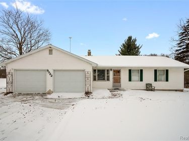 9322 Rossman Highway, Windsor Twp, MI 48827