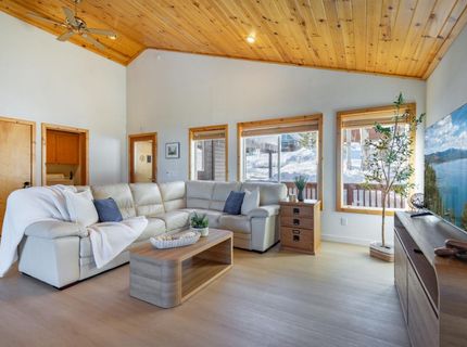 12996 Oberwald Way, Truckee, CA 96161 Photo