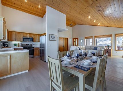 12996 Oberwald Way, Truckee, CA 96161 Photo