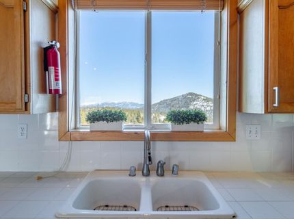 12996 Oberwald Way, Truckee, CA 96161 Photo