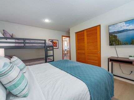 12996 Oberwald Way, Truckee, CA 96161 Photo