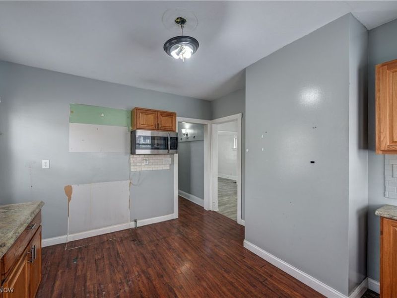 3438 W 100th Street, Cleveland, OH 44111 Photo 18