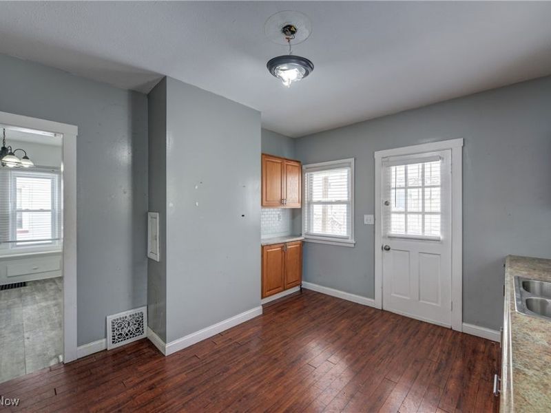 3438 W 100th Street, Cleveland, OH 44111 Photo 19