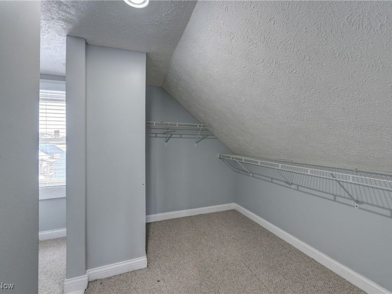 3438 W 100th Street, Cleveland, OH 44111 Photo 38