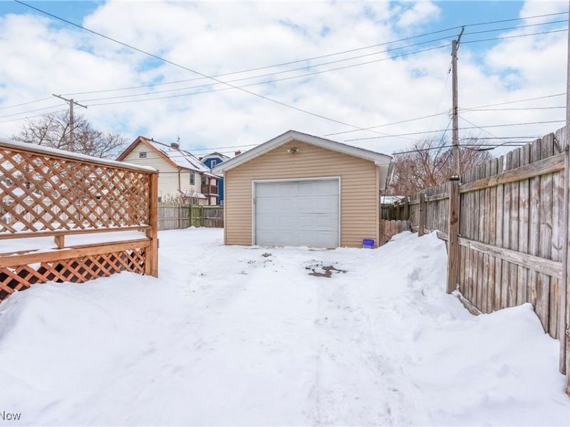 3438 W 100th Street, Cleveland, OH 44111 Photo 5