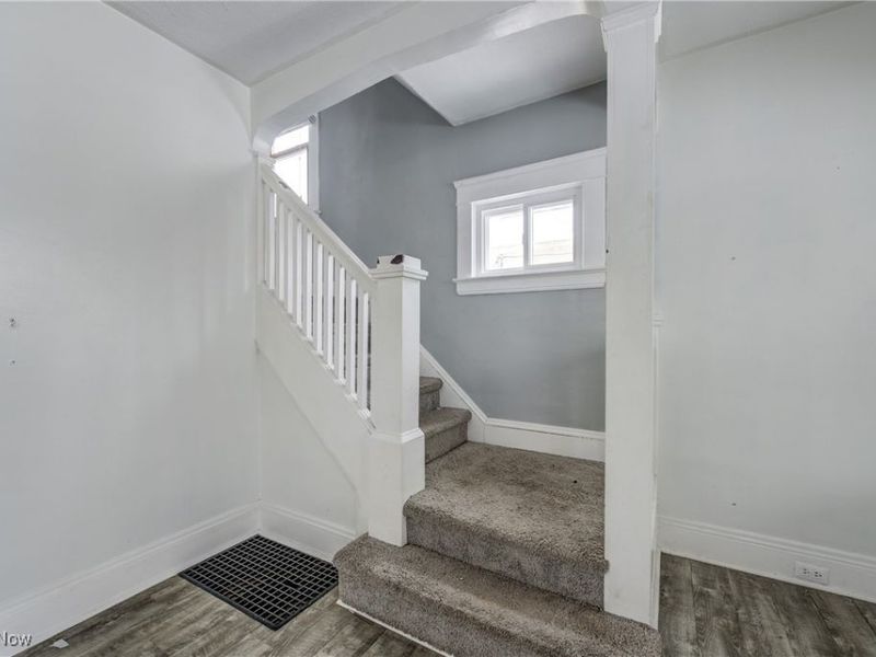 3438 W 100th Street, Cleveland, OH 44111 Photo 8