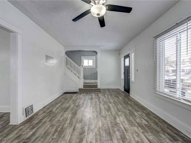 3438 W 100th Street, Cleveland, OH 44111 Photo 9