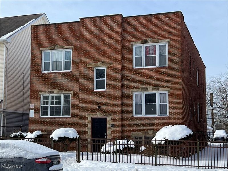 796 Eddy Road, Cleveland, OH 44108 Photo 2
