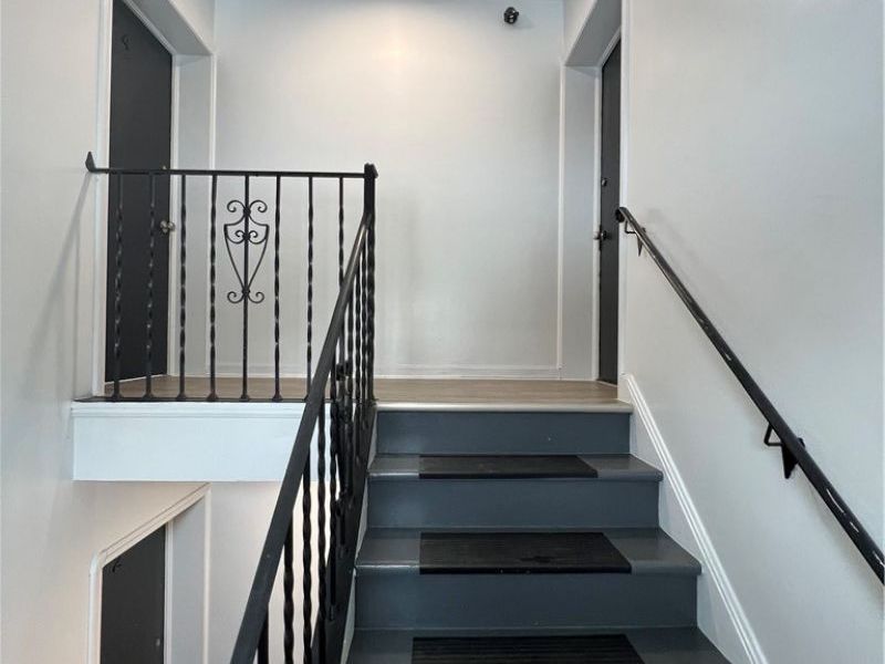 796 Eddy Road, Cleveland, OH 44108 Photo 22