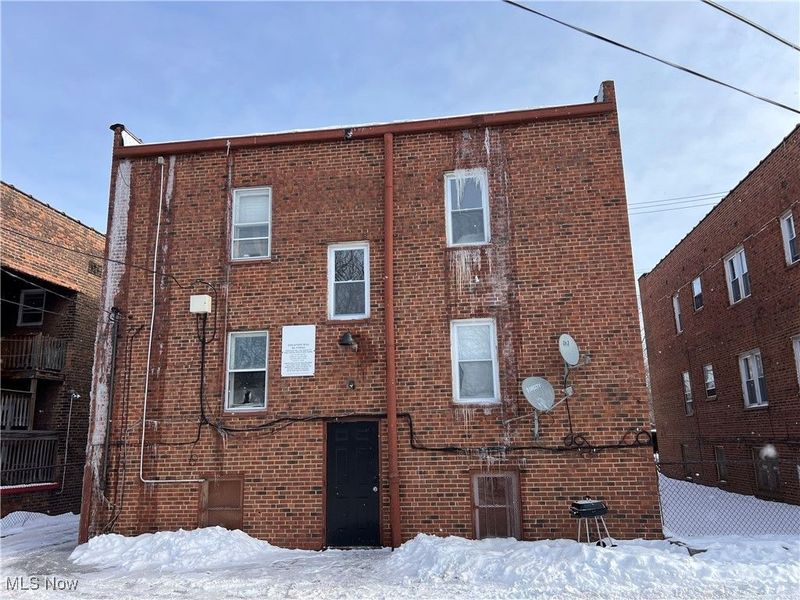 796 Eddy Road, Cleveland, OH 44108 Photo 24