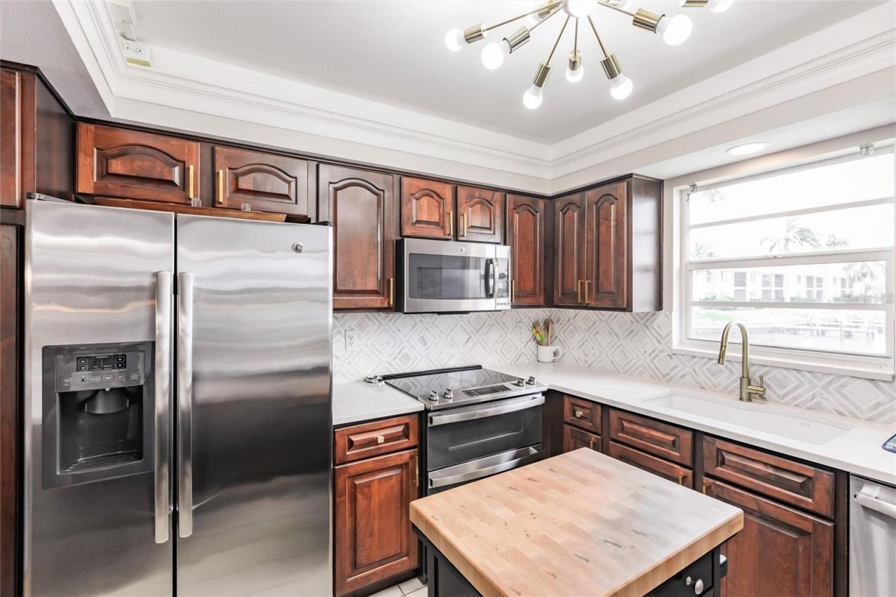 3640 Bal Harbor Boulevard, Unit 212, Punta Gorda, FL 33950 Photo