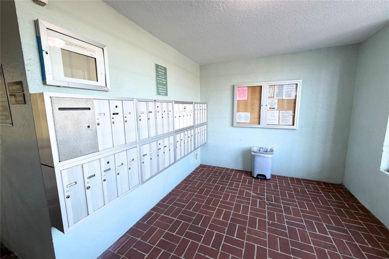 701 Poinsettia Road, Unit 340, Belleair, FL 33756 Photo