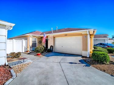 7595 SE 170TH LONGVIEW LANE, THE VILLAGES, FL 32162