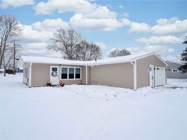 48 Coronet Road, Rochester, NY 14623