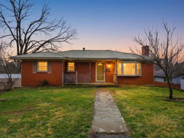 545 Aztec Trail, Frankfort, KY 40601