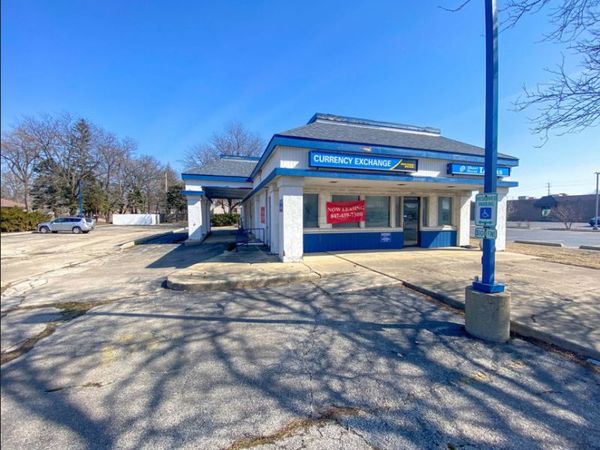 1505 Elmhurst Road, Des Plaines, IL 60018