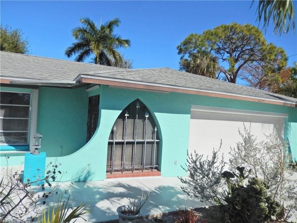 229 SE 46th LN, CAPE CORAL, FL 33904