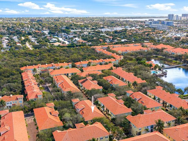 2739 Ravella Way, Palm Beach Gardens, FL 33410