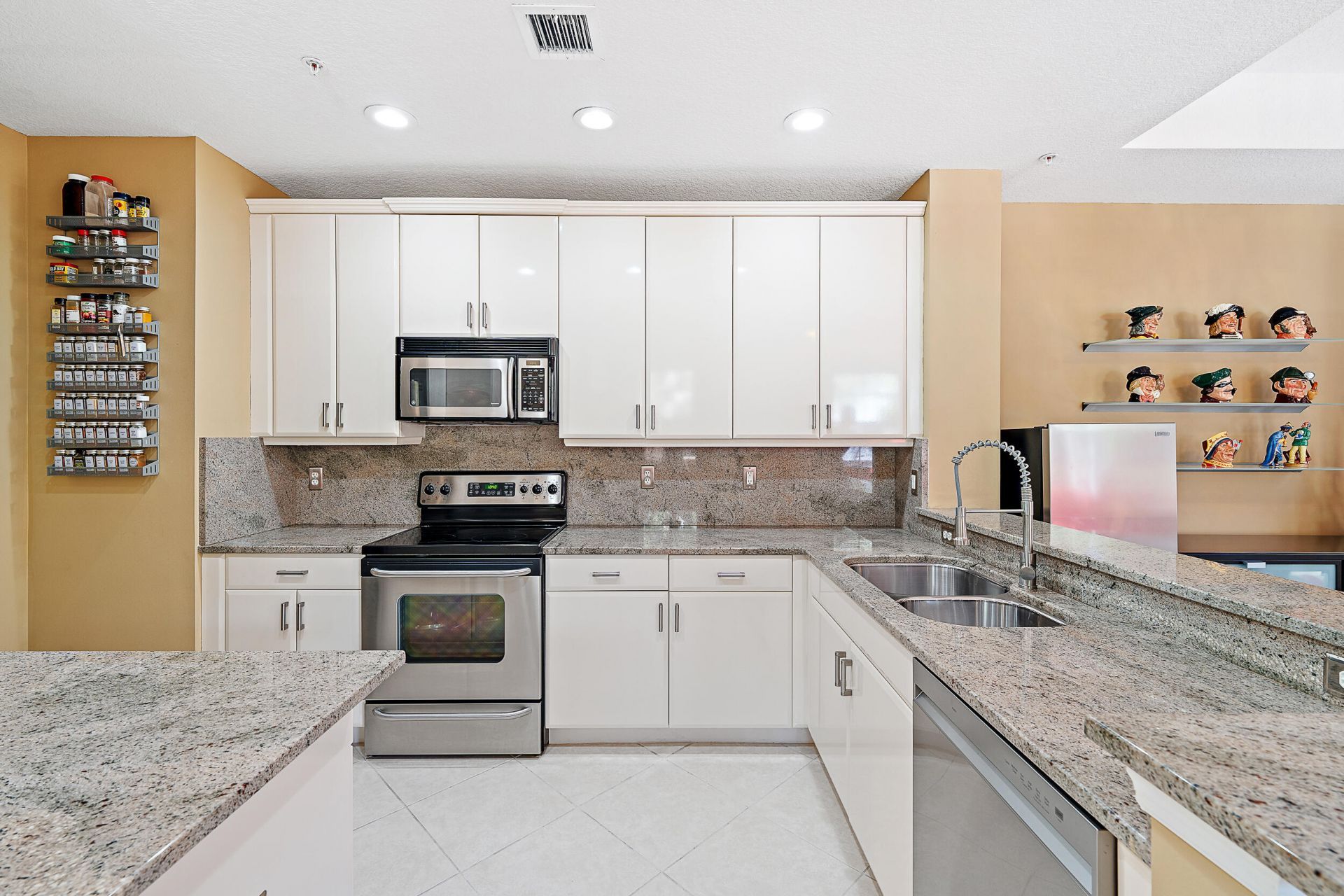 2739 Ravella Way, Palm Beach Gardens, FL 33410 Photo