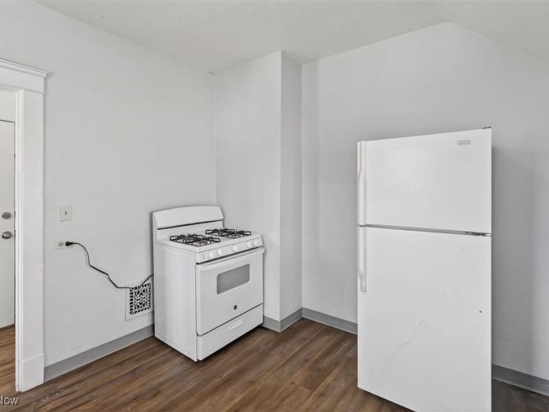 3343 W 84th Street, Cleveland, OH 44102 Photo 9