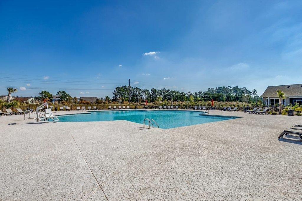 4032 Taranto Loop Photo 32