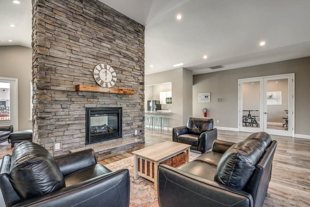 4032 Taranto Loop Photo 35